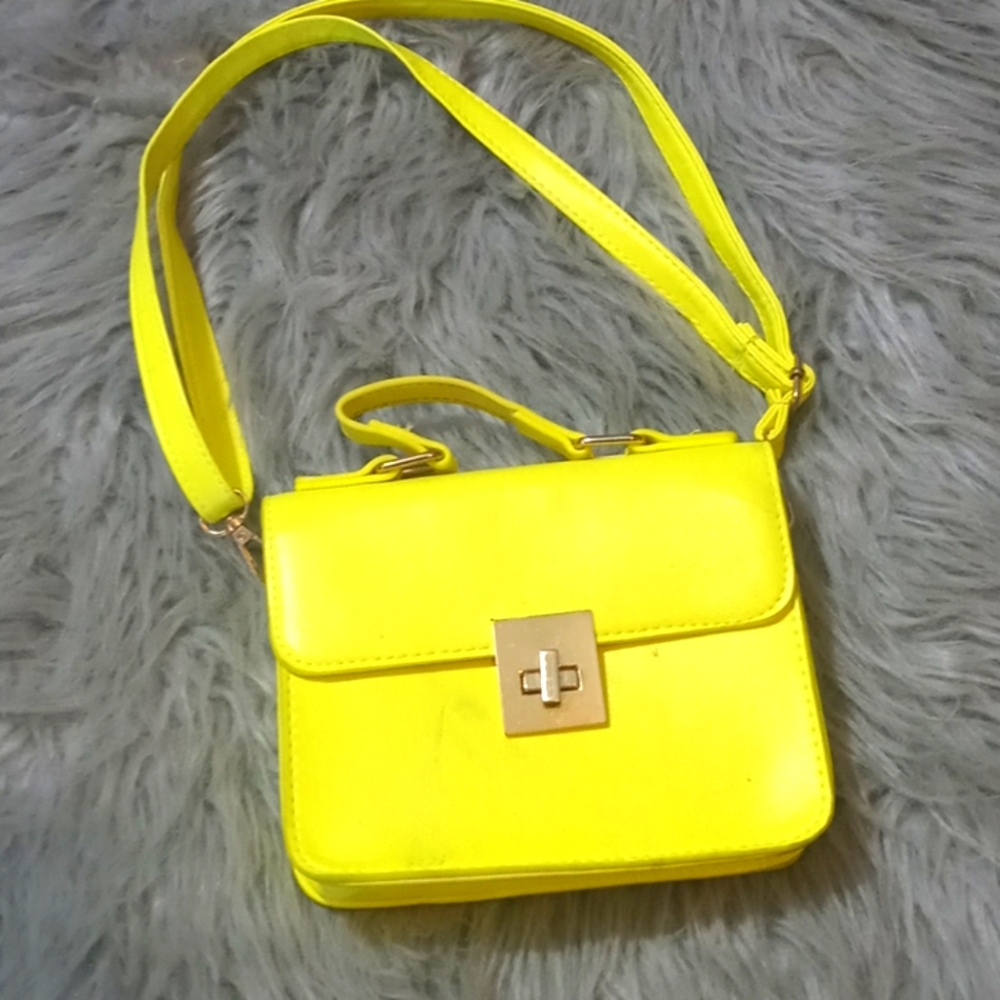 Small lemon juice hand  bagg